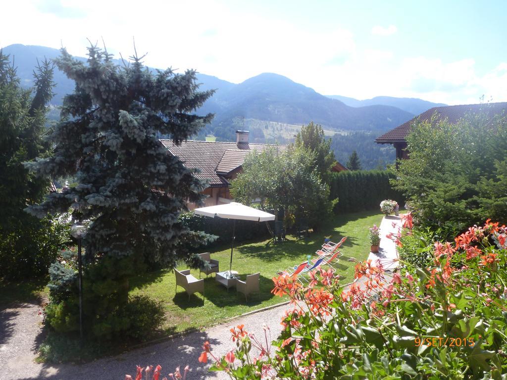Villa Mirabell Cavalese Zimmer foto